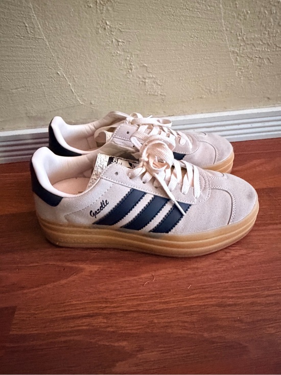 adidas Shoes - adidas Cream Suede Sneakers with Navy Stripes and Gum Sole